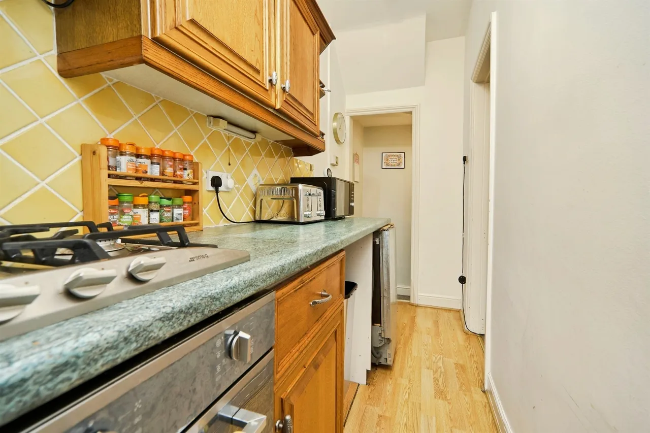 Park View, Yeadon, Leeds, photo 4