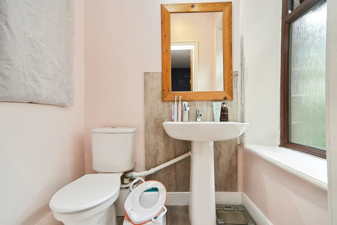 Park View, Yeadon, Leeds, photo 9