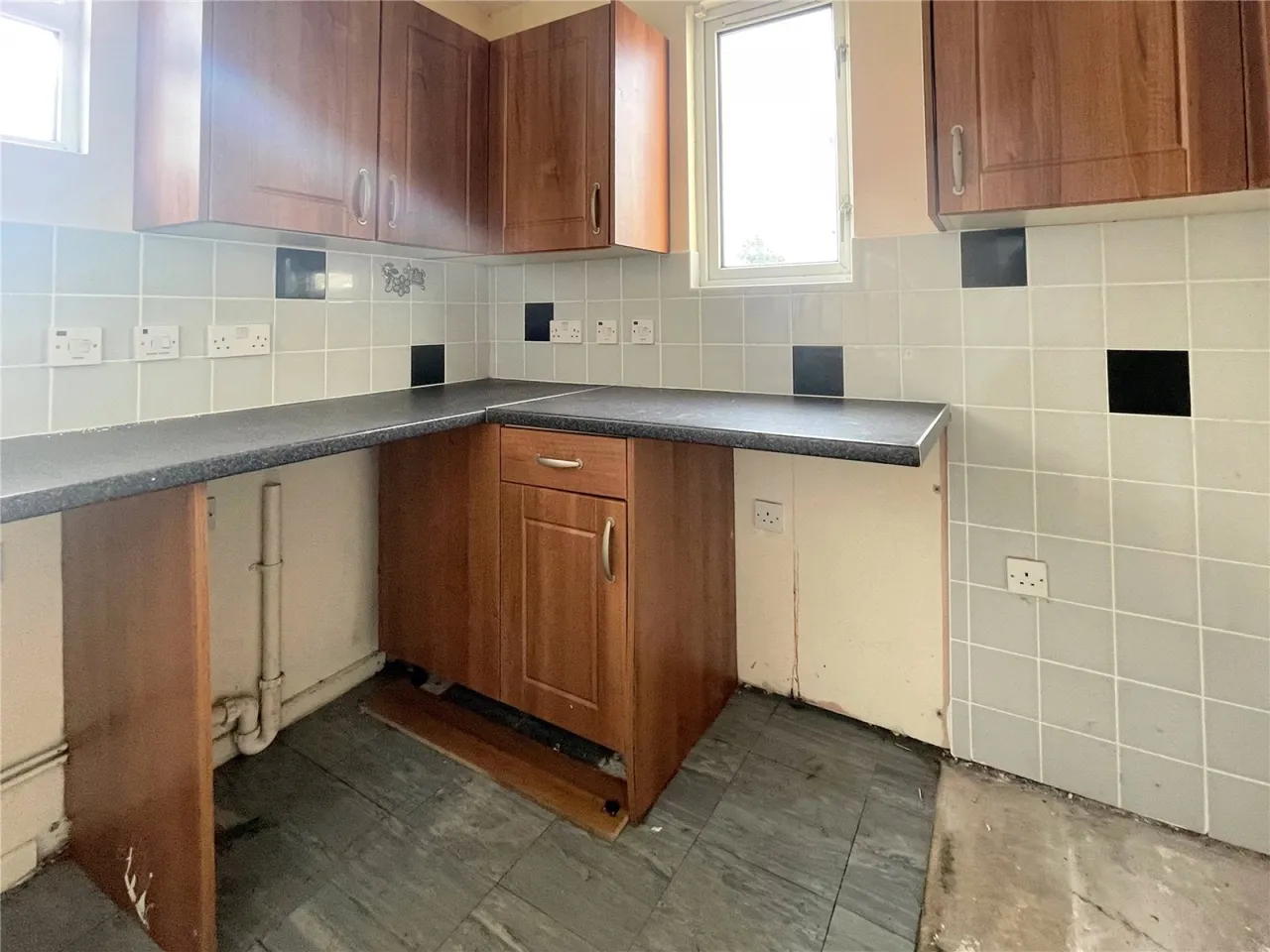 Clayfurlong Grove, Kemble, GL7, photo 9