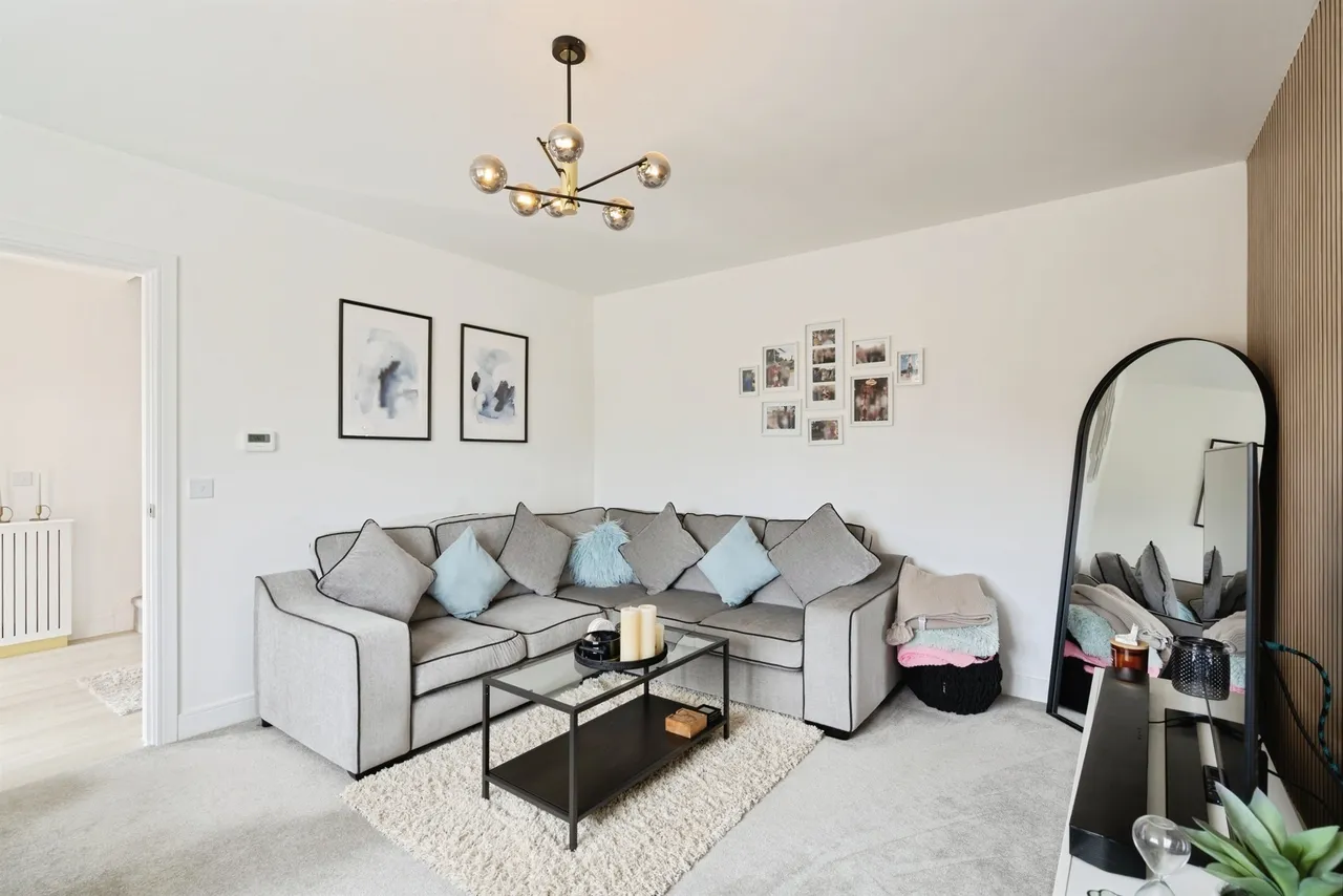 Roemead Drive, Yapton, Arundel, photo 5