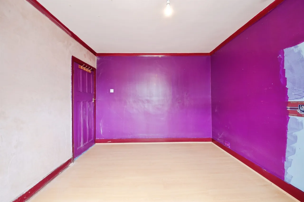 Salisbury Avenue, Barking, photo 11