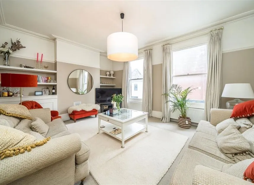 3 bed flat for sale — Morrish Road, Brixton, SW2