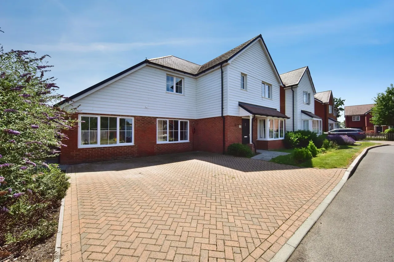 4 bed house for sale, Collier Street, Maidstone, ME18