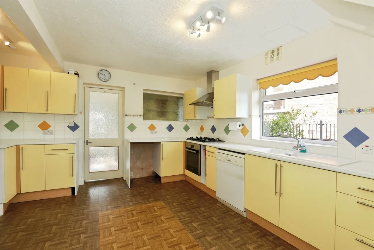 Woodside Terrace, Northwich, photo 7
