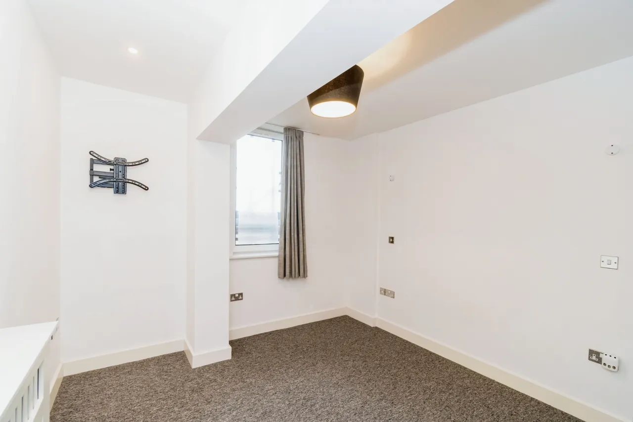 High Street, Southampton, SO14, photo 6