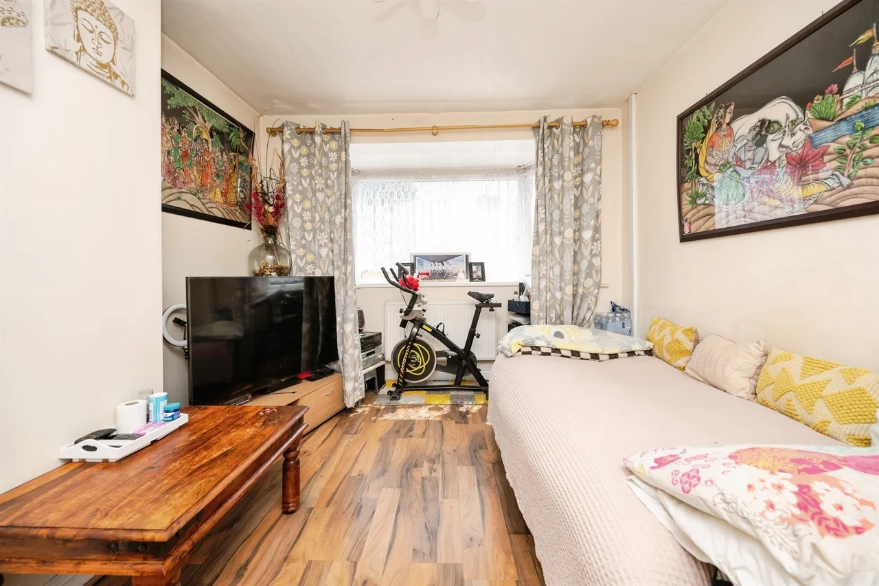 Aldridge Road, Great Barr, BIRMINGHAM, photo 3