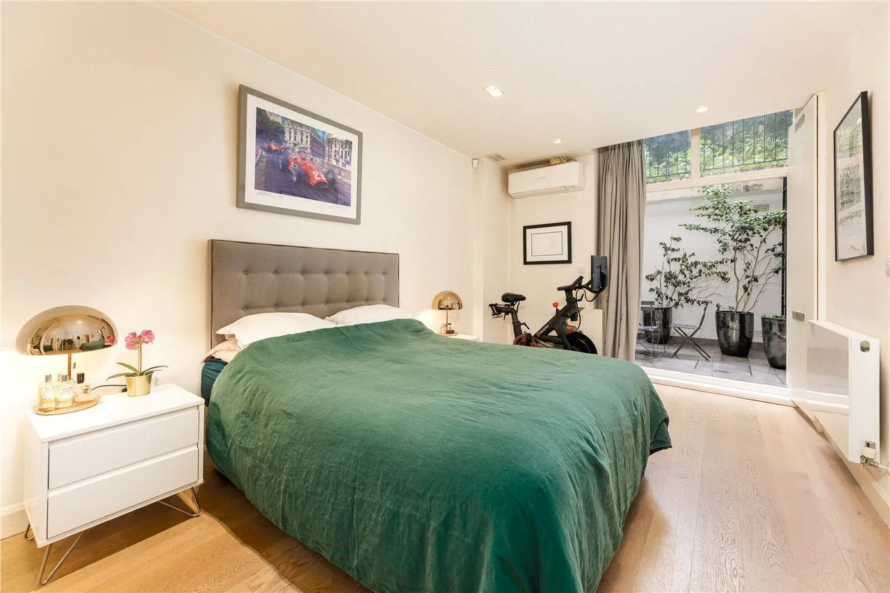 Draycott Place, London, SW3, photo 2