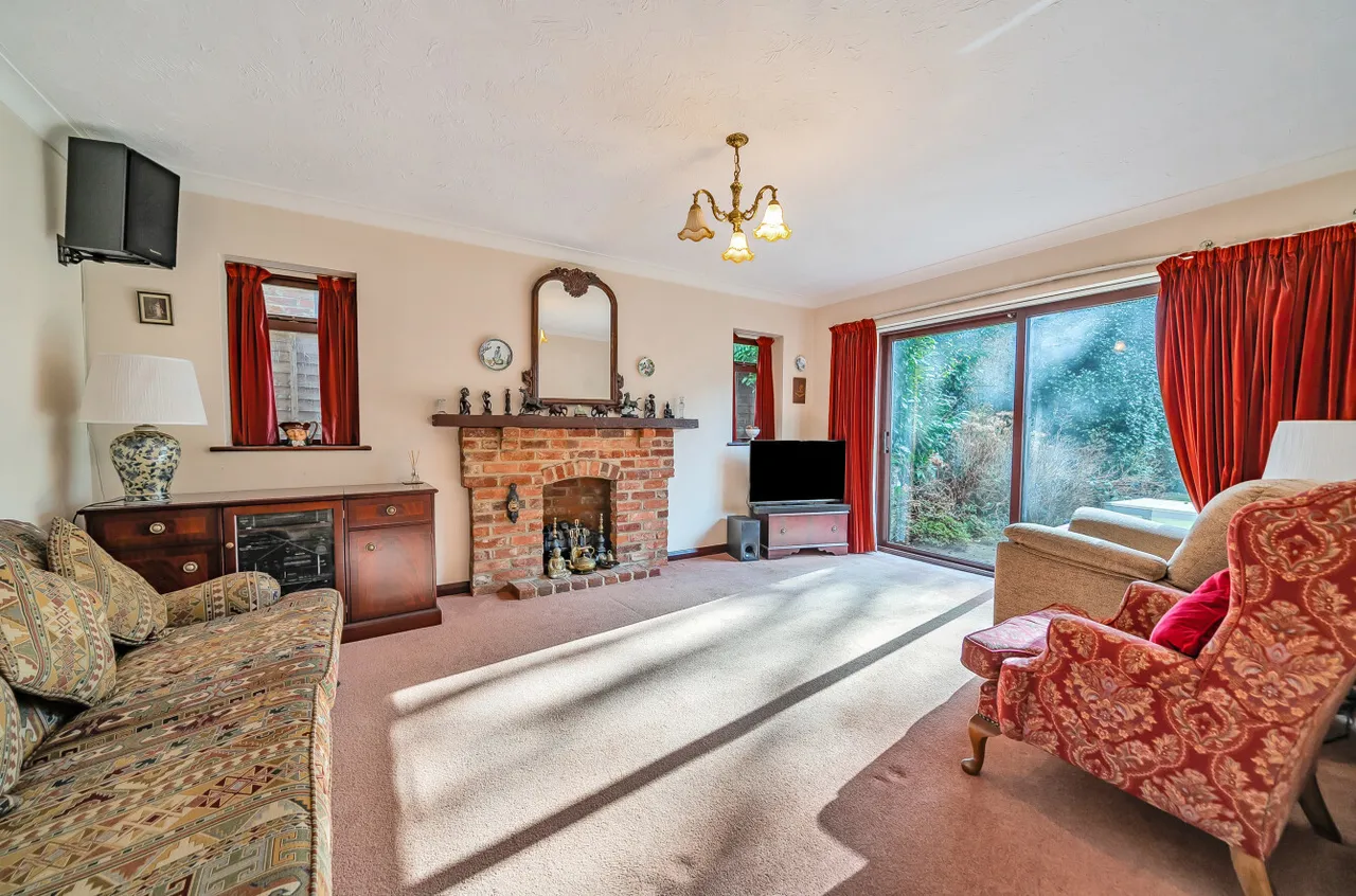 Edward Road, Windlesham, Surrey, GU20 6EX, photo 4