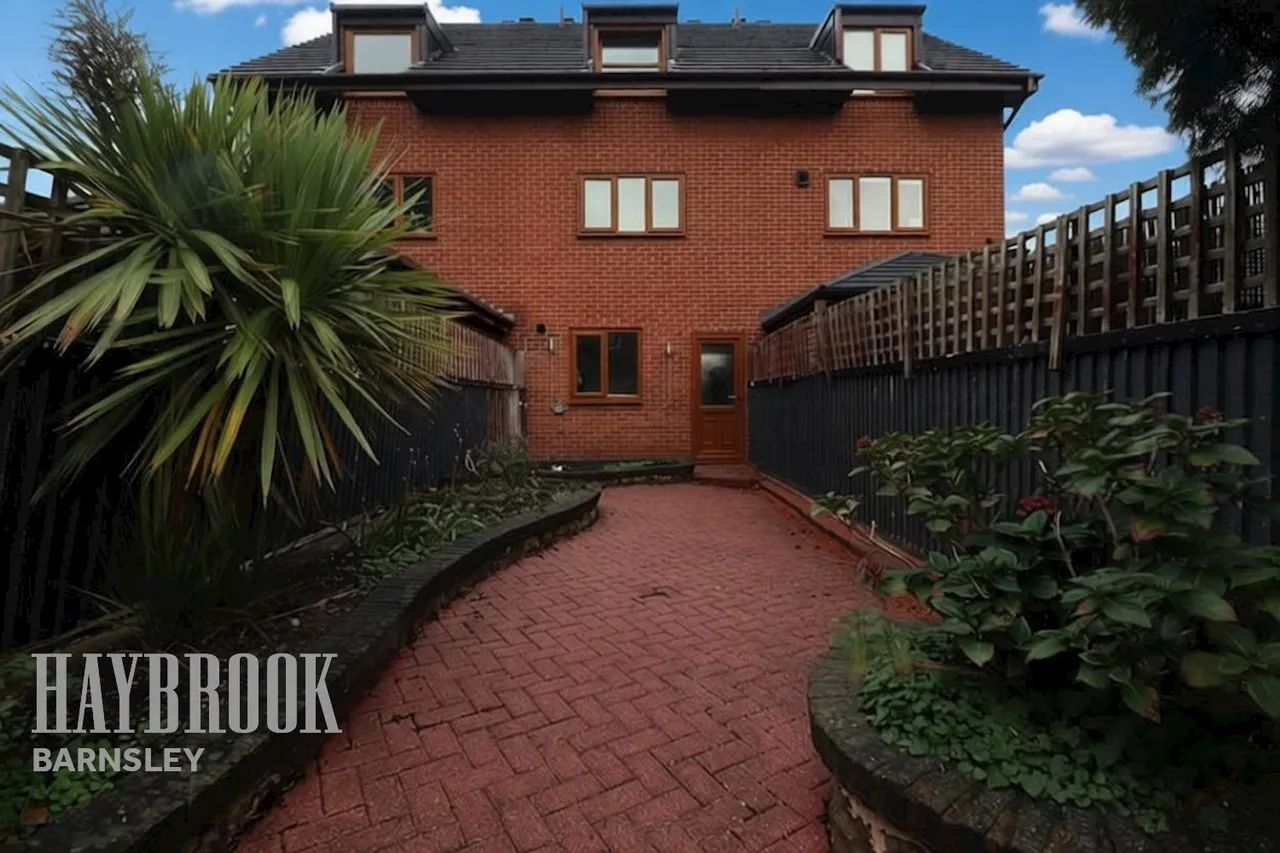 Lingard Court, Barnsley, photo 12