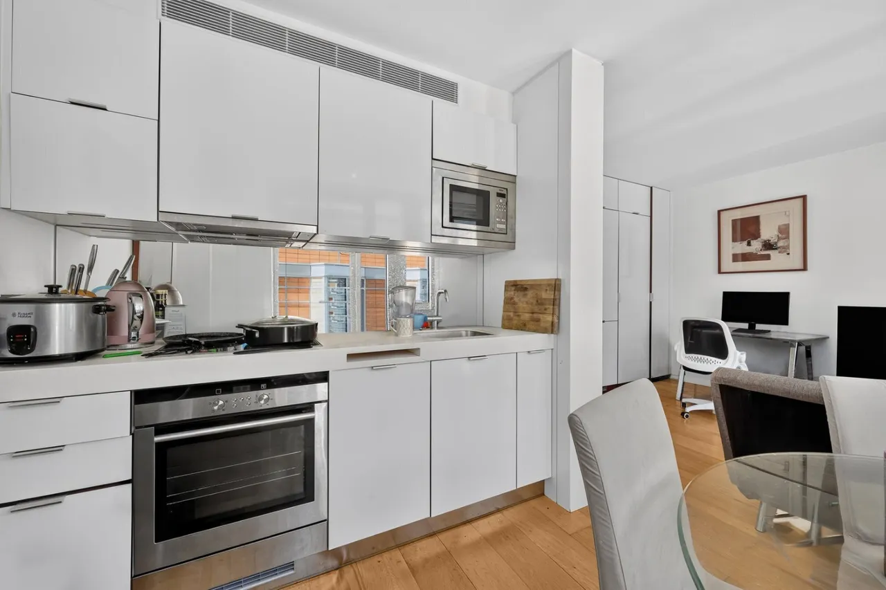 Fairmont Avenue, London, E14, photo 5