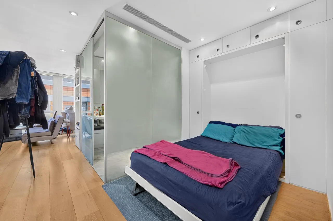 Fairmont Avenue, London, E14, photo 8