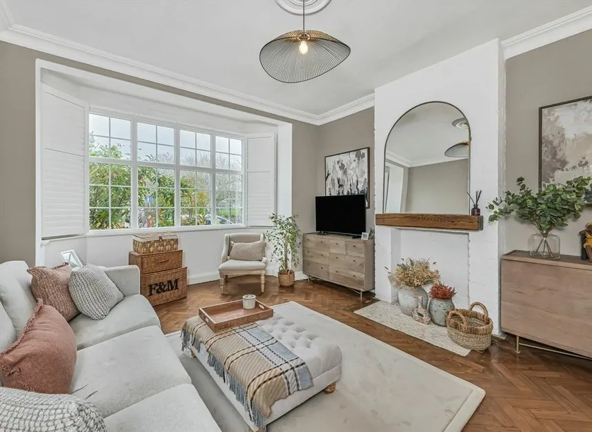 Cannon Hill Lane, Wimbledon, SW20, photo 2