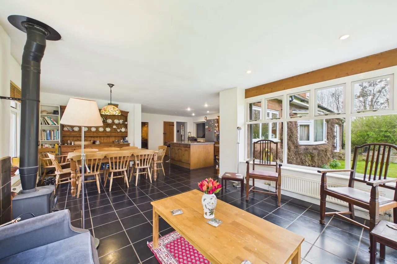 Hamerton Road, Alconbury Weston, PE28, photo 3