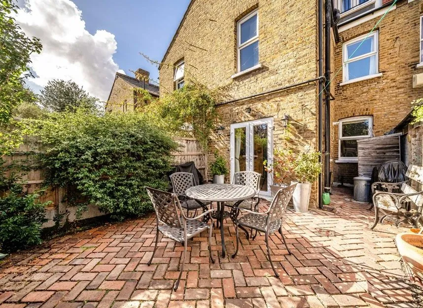 Eastbank Road, Hampton Hill, TW12, photo 4