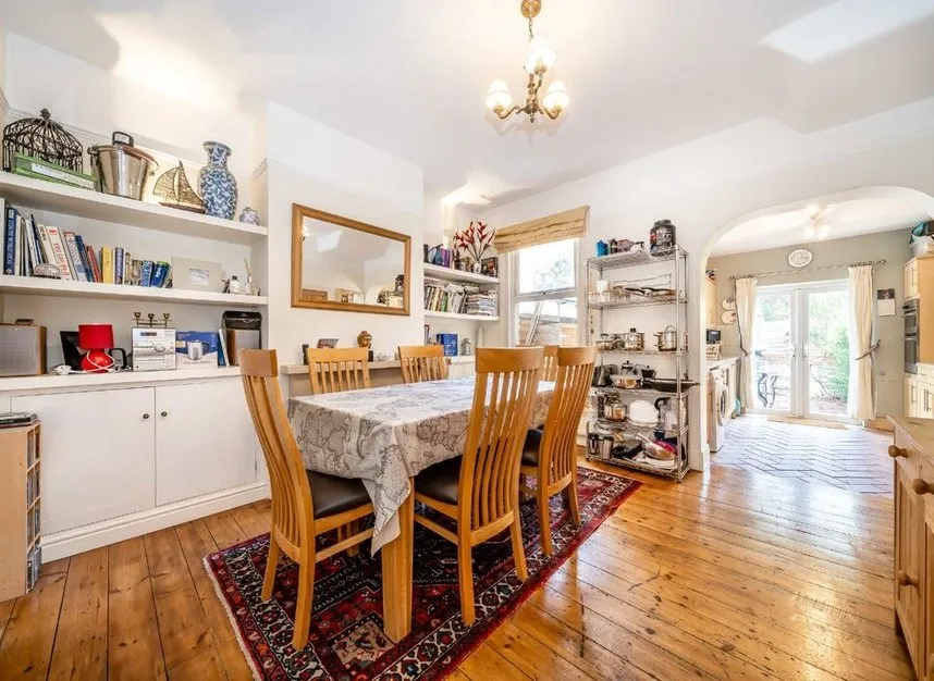 Eastbank Road, Hampton Hill, TW12, photo 3