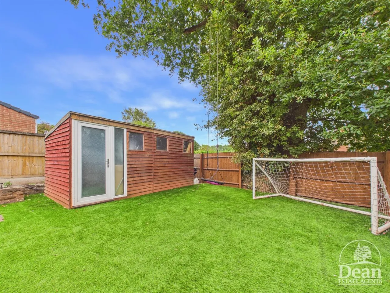 Bracken Close, Lydney, photo 12