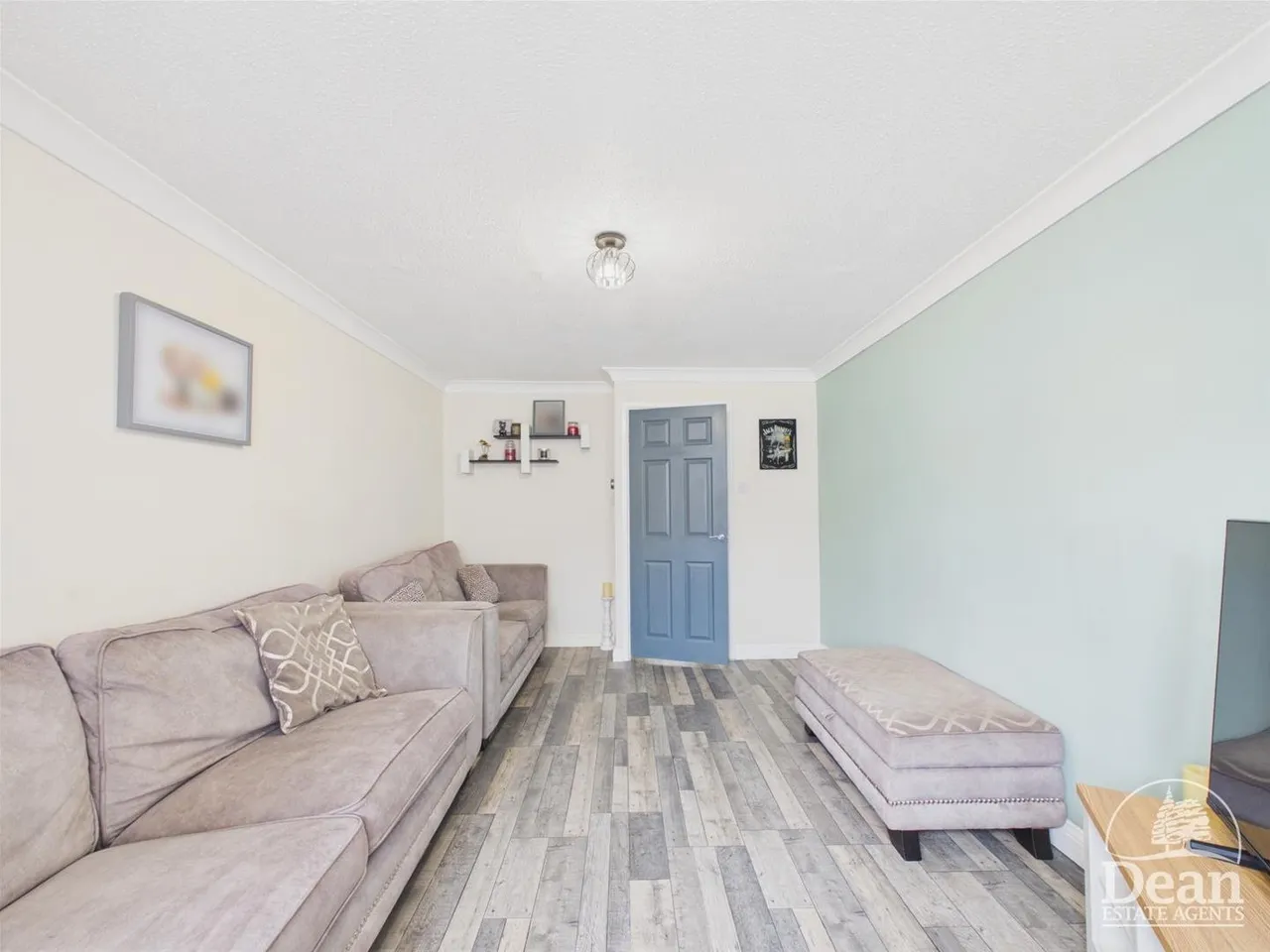 Bracken Close, Lydney, photo 5