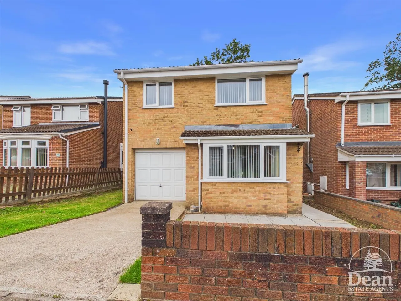 3 bed house for sale — Bracken Close, Lydney
