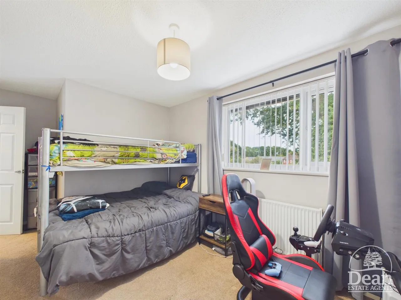 Bracken Close, Lydney, photo 9