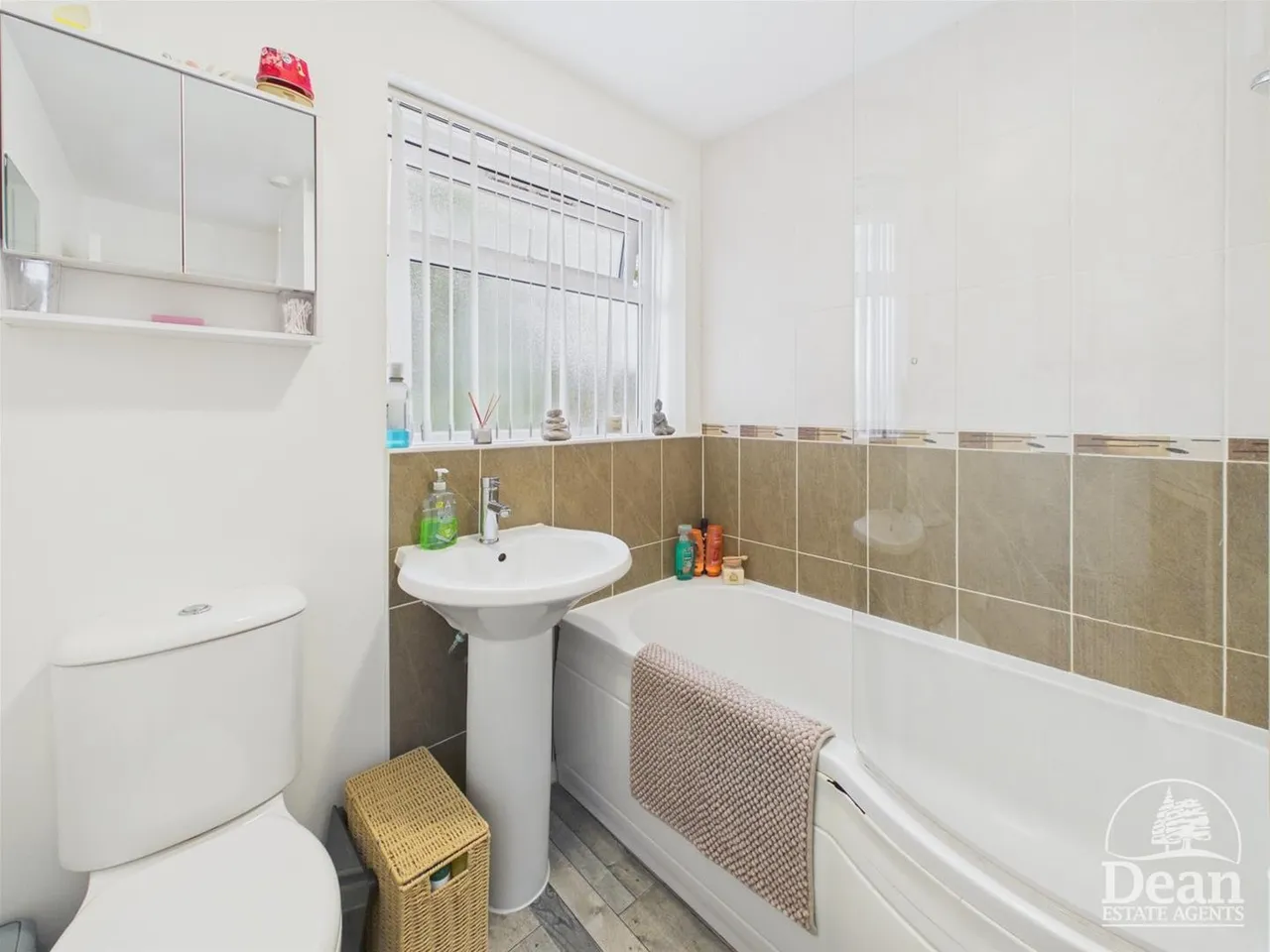 Bracken Close, Lydney, photo 8
