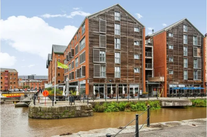 The Docks, Gloucester, photo 11