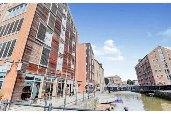 The Docks, Gloucester, photo 8