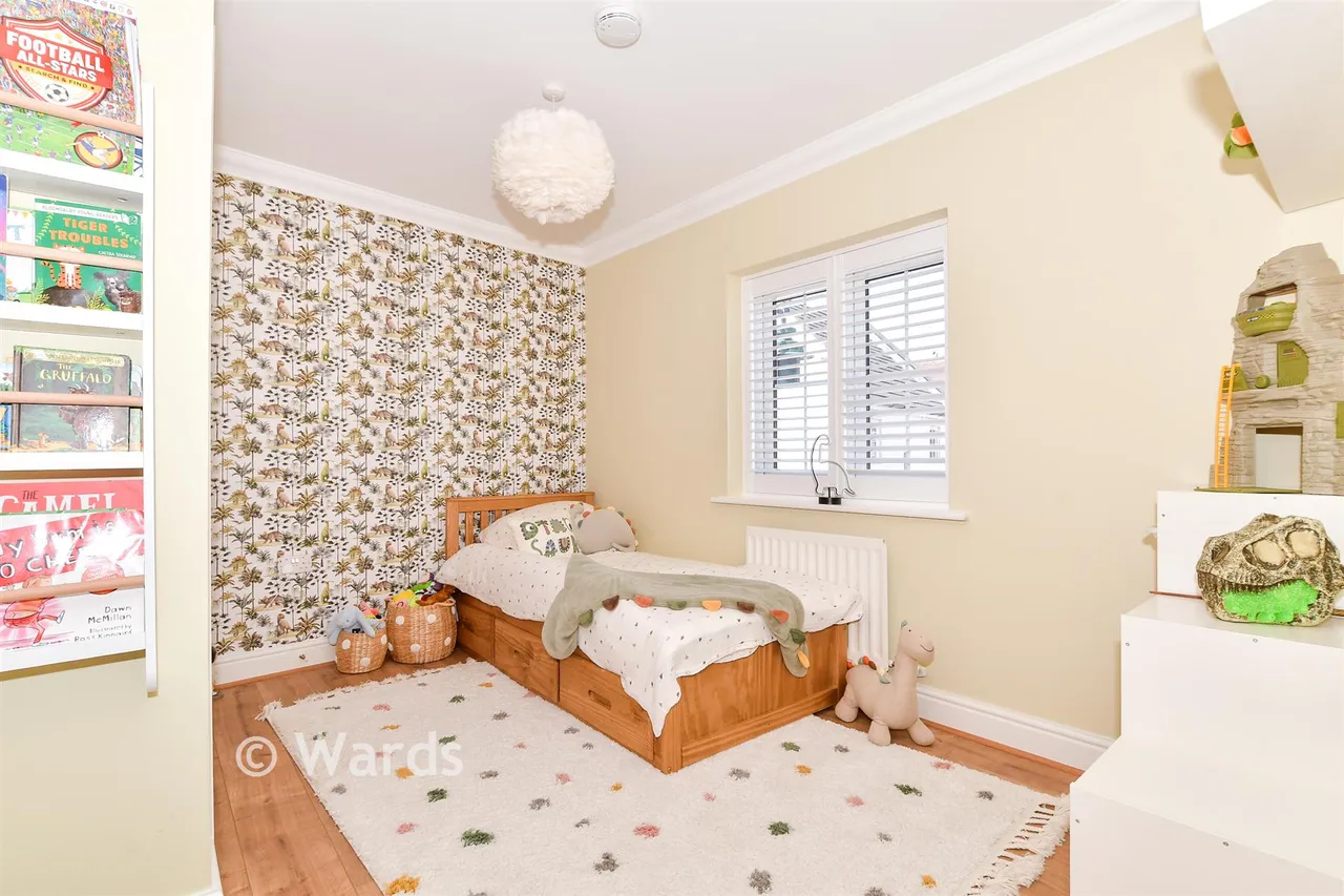 Alderwick Grove, Kings Hill, ME19, photo 10