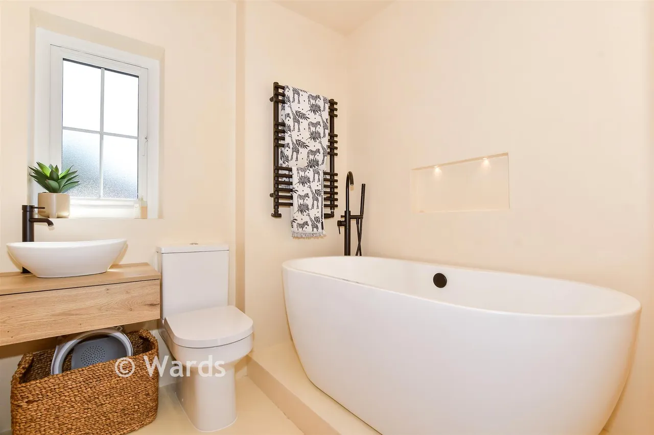 Alderwick Grove, Kings Hill, ME19, photo 11