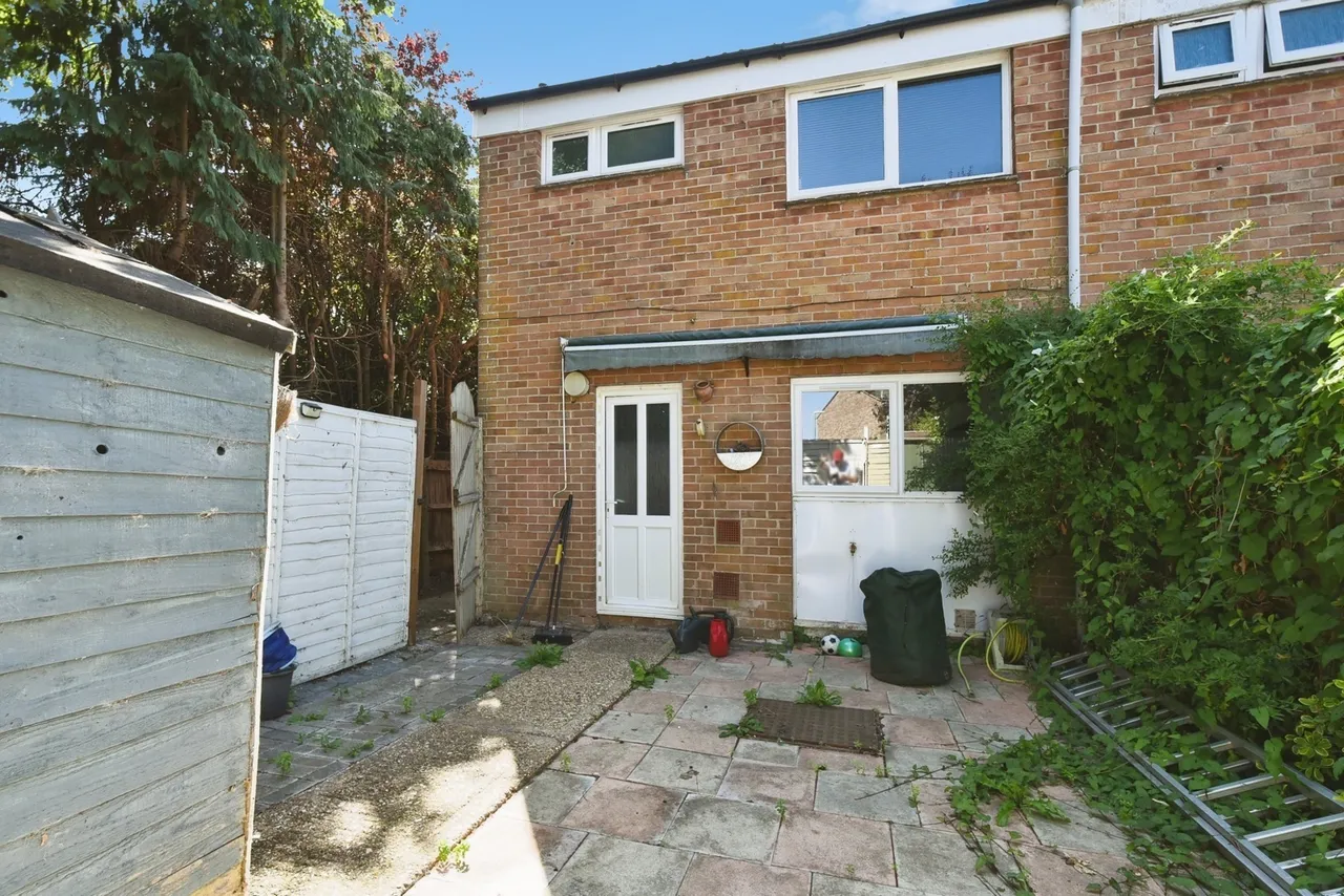 Lancaster Close, Thatcham, RG18, photo 18