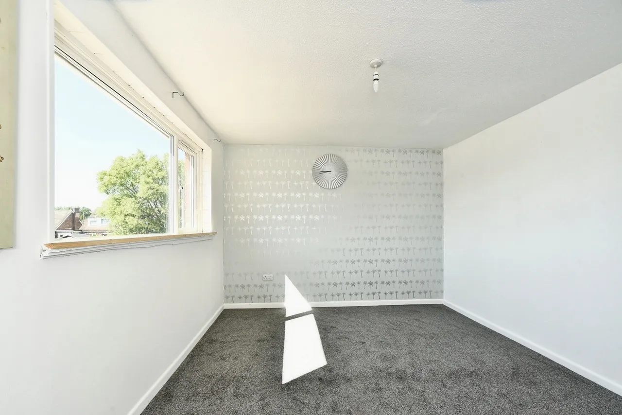 Lancaster Close, Thatcham, RG18, photo 12