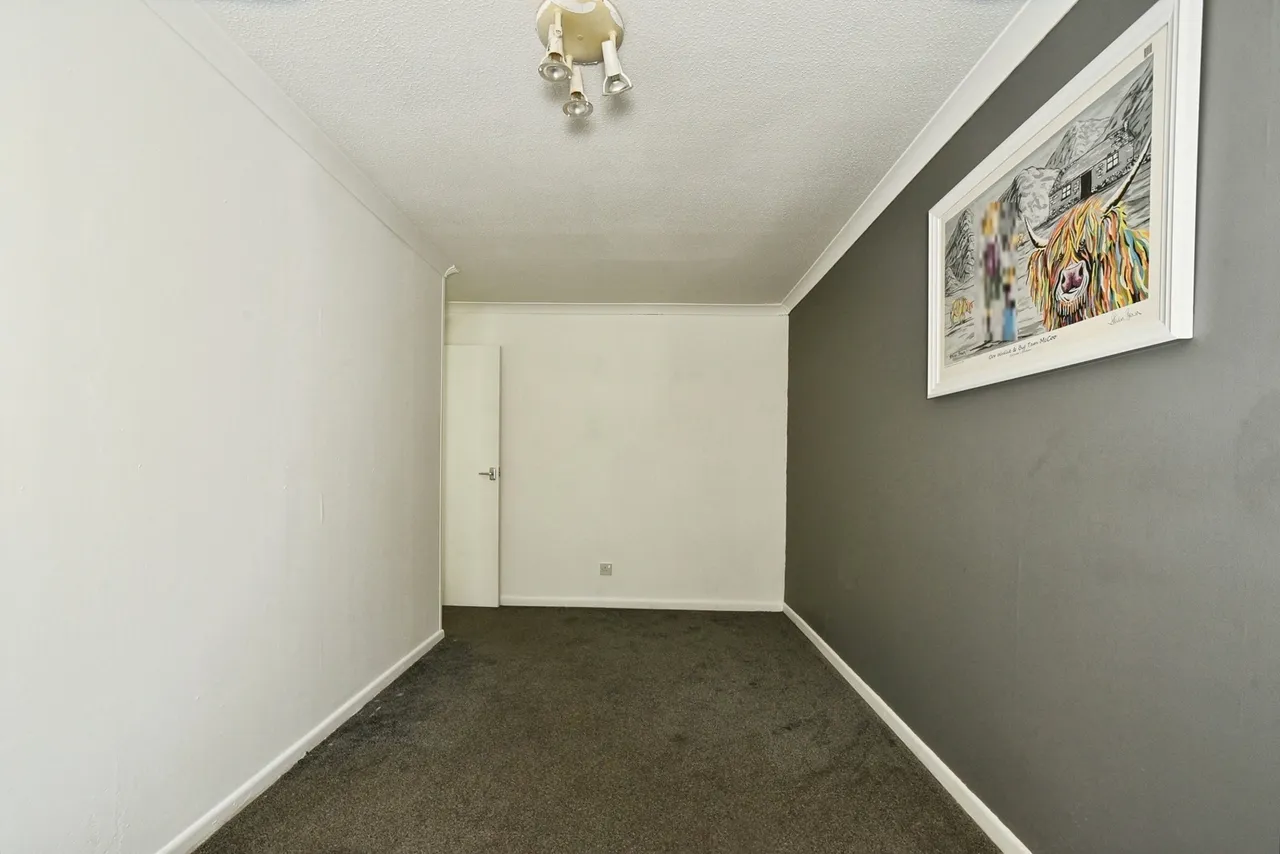 Lancaster Close, Thatcham, RG18, photo 16