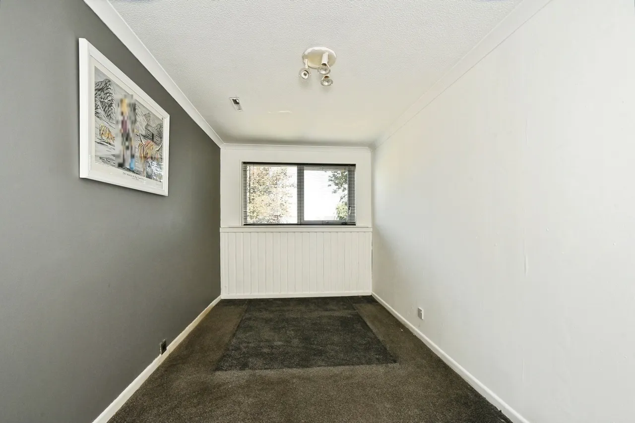 Lancaster Close, Thatcham, RG18, photo 15