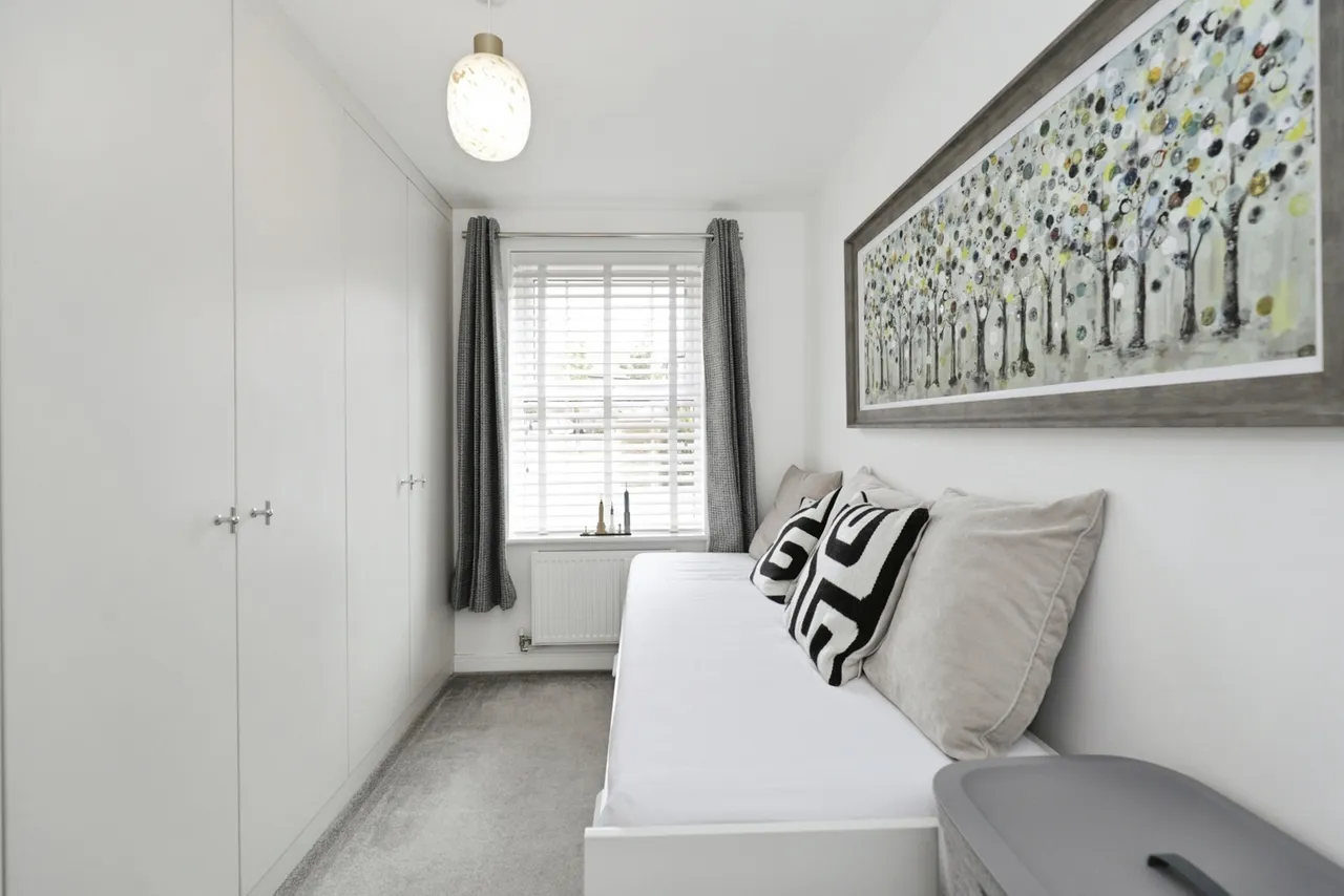Ezart Avenue, Wetherby, West Yorkshire, LS22, photo 9