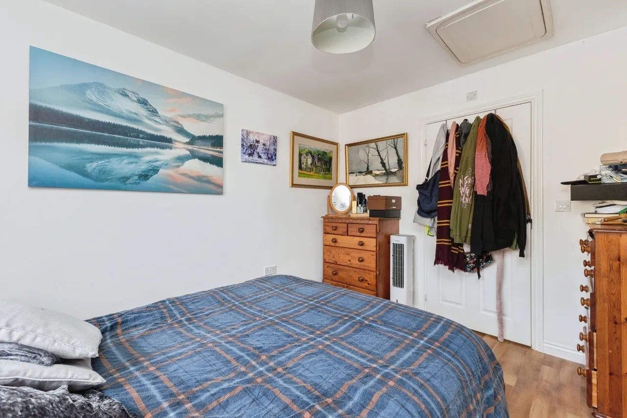 Sunderland Close, Carbrooke, Thetford, Norfolk, IP25, photo 12