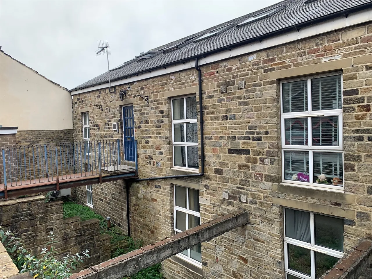 Wharf Street, Sowerby Bridge, photo 7