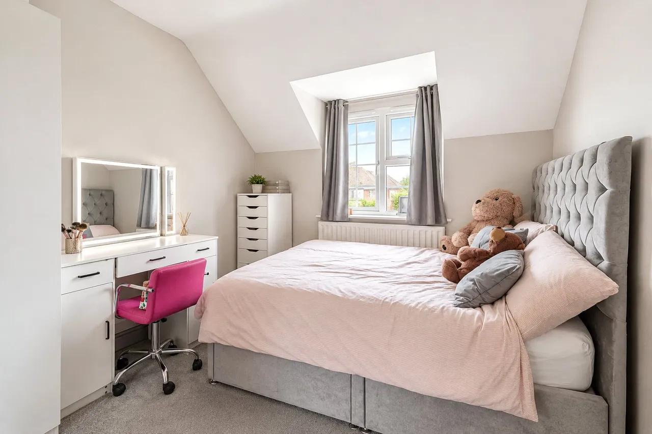South Avenue, Farnham, GU9, photo 8