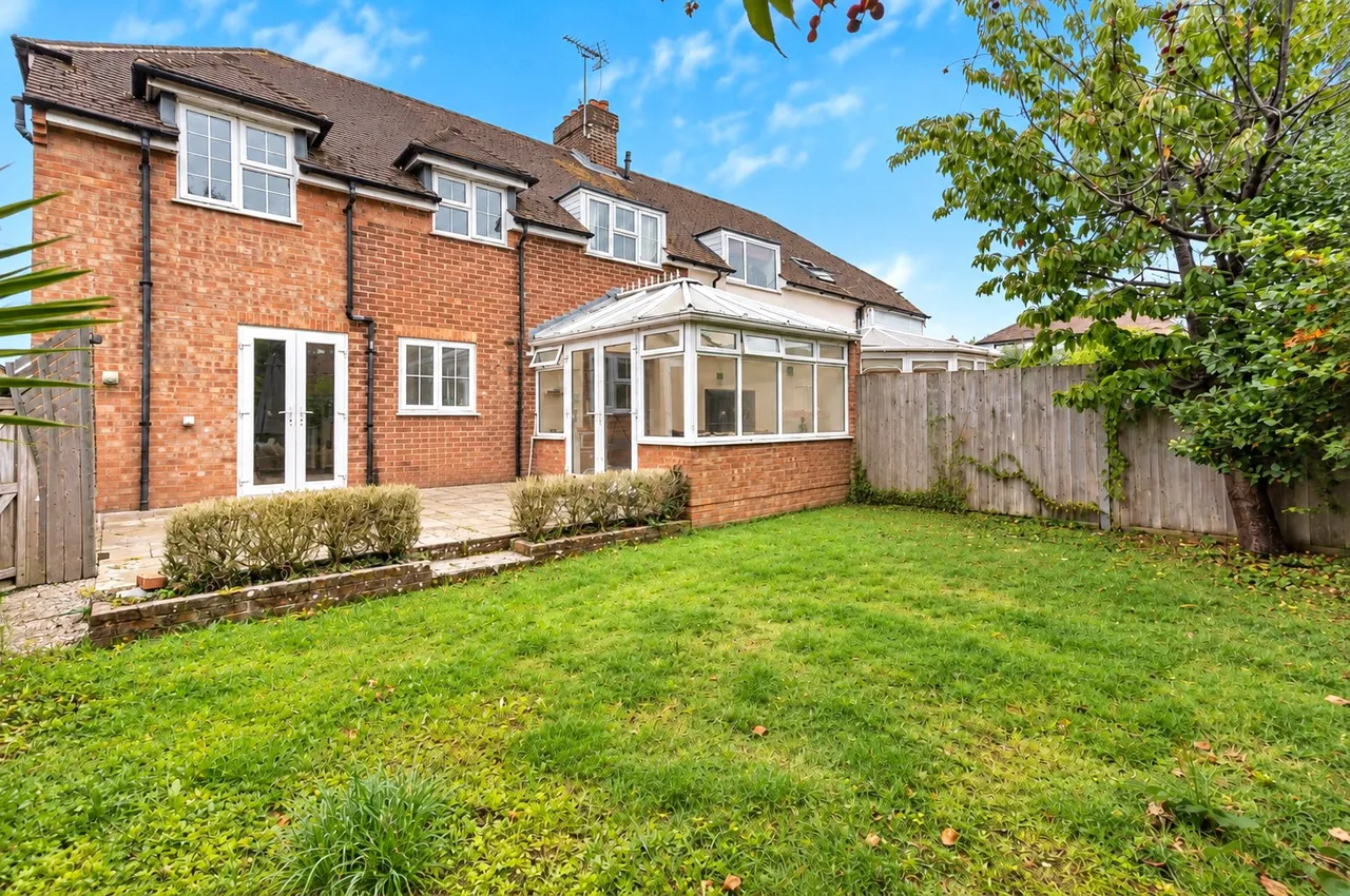 South Avenue, Farnham, GU9, photo 12