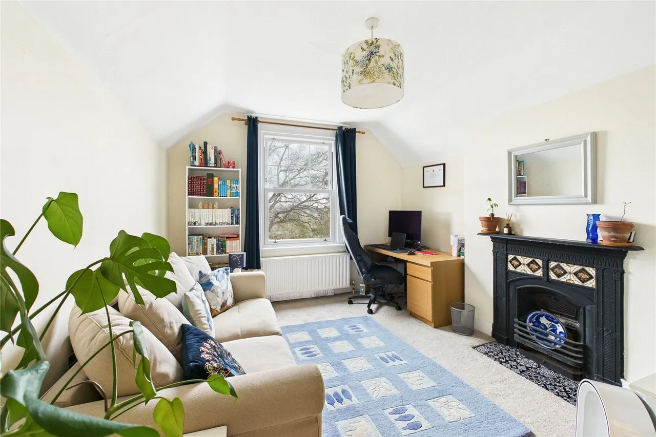 Conyers Road, London, SW16, photo 11