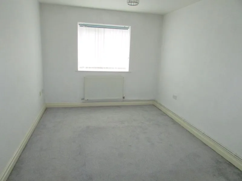 Clock Tower Court Milnrow, Rochdale OL16 3PY, photo 5
