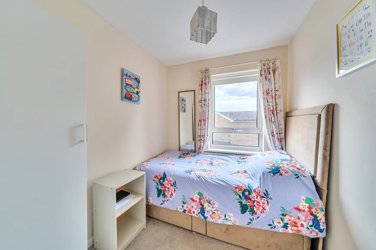Treesmill Drive, Maidenhead, photo 10