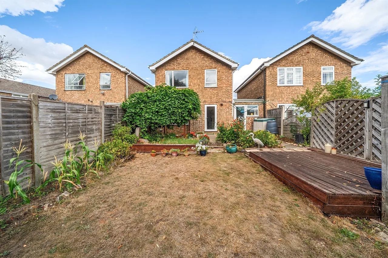 Treesmill Drive, Maidenhead, photo 12