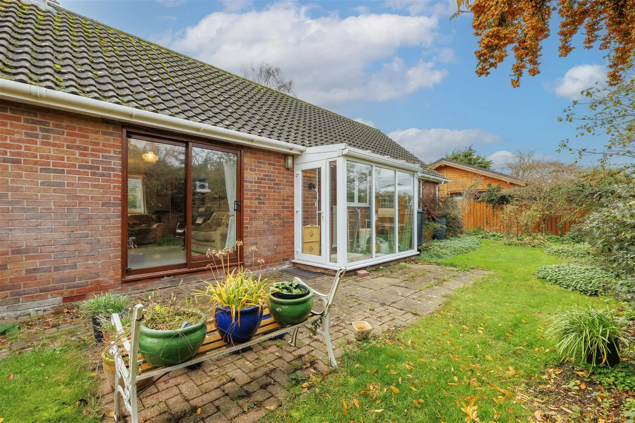 Corn Hill, Wenhaston, IP19, photo 13
