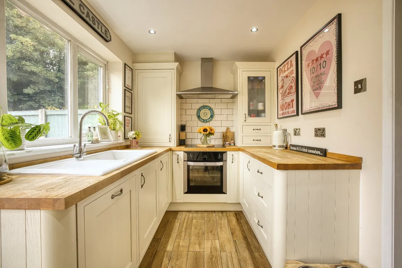 Old Hall Drive, Cliffsend, CT12, photo 9