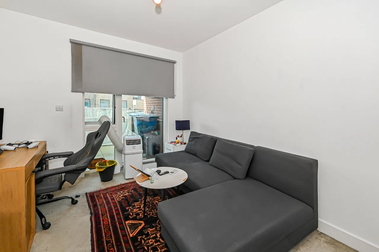Lismore Boulevard, Colindale, NW9, photo 6