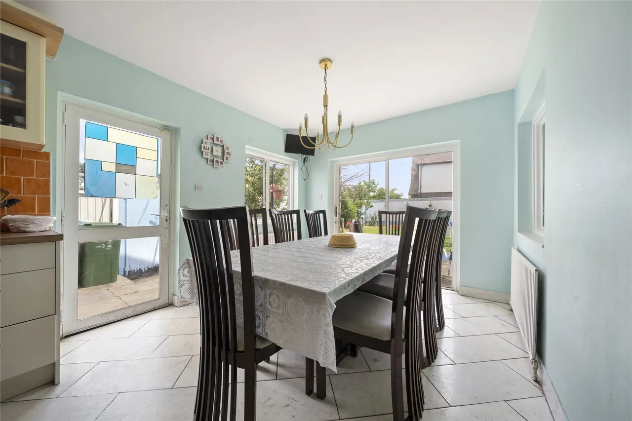 Portsmouth Road, Surbiton, KT6, photo 6