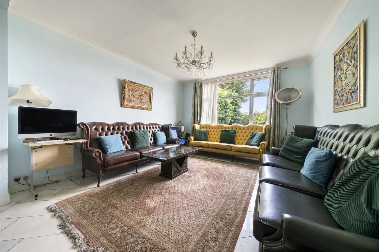 Portsmouth Road, Surbiton, KT6, photo 4