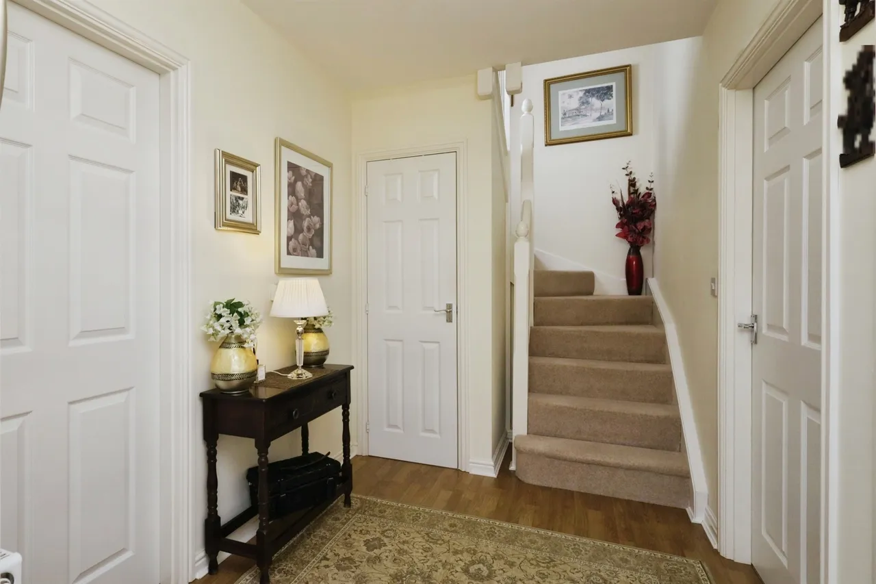 Buckle Gardens, Hellingly, BN27, photo 3