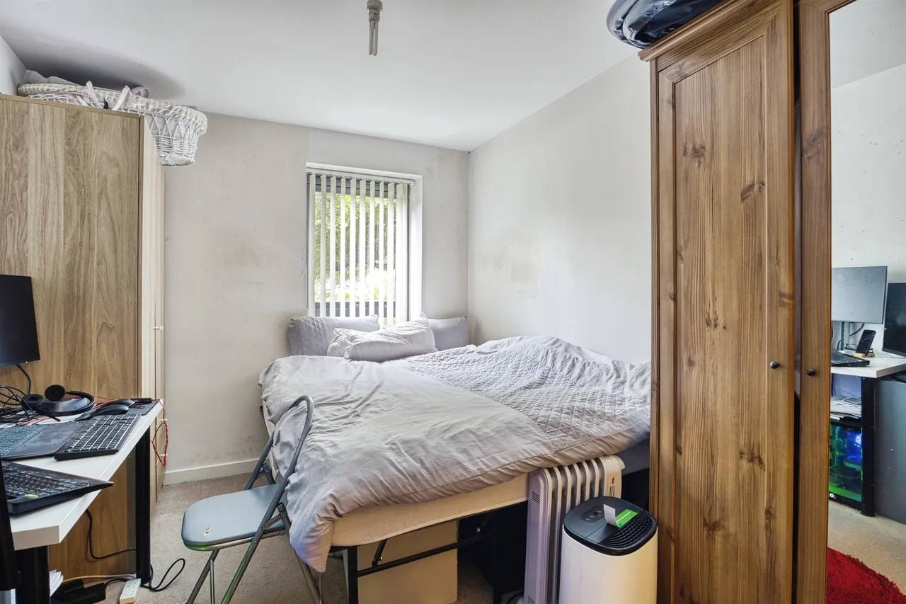 Bouverie Court, Leeds, LS9, photo 9