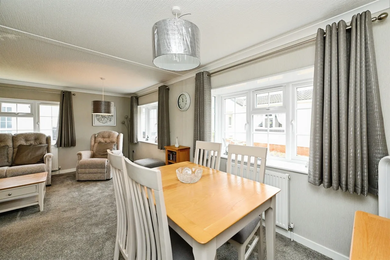 Main Road, West Winch, PE33, photo 7