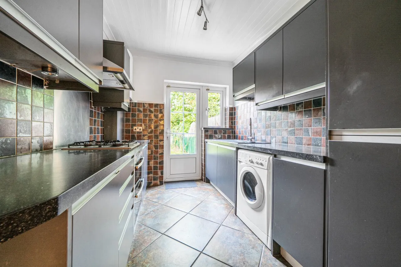 Hampden Way, London, N14, photo 11